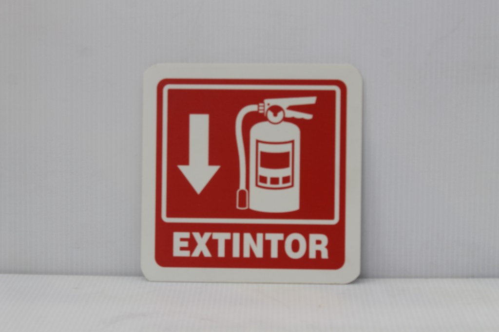 Señalamiento de extintor Grupo GK